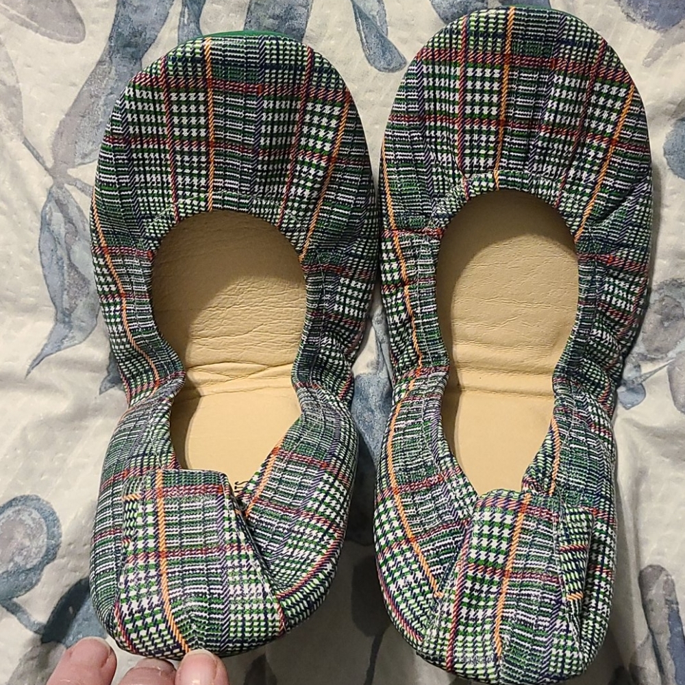 Storehouse flats green plaid size 11